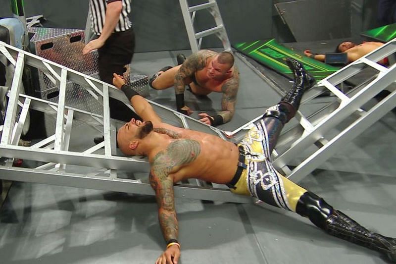 Every performer gave their best in the men's ladder match.